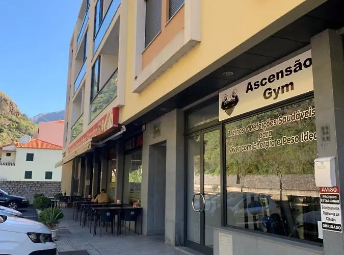 Giesta Flower By Madeira Apartament *